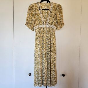 Yellow Floral V-Neck Smocked Waist Midi Dress Size Small